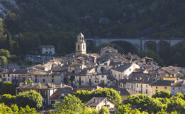 Vue du village d'Annot